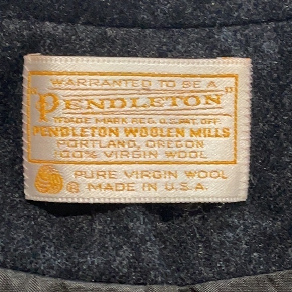 Pendleton Gray Virgin Wool Blazer - EUC - Picture 4 of 5